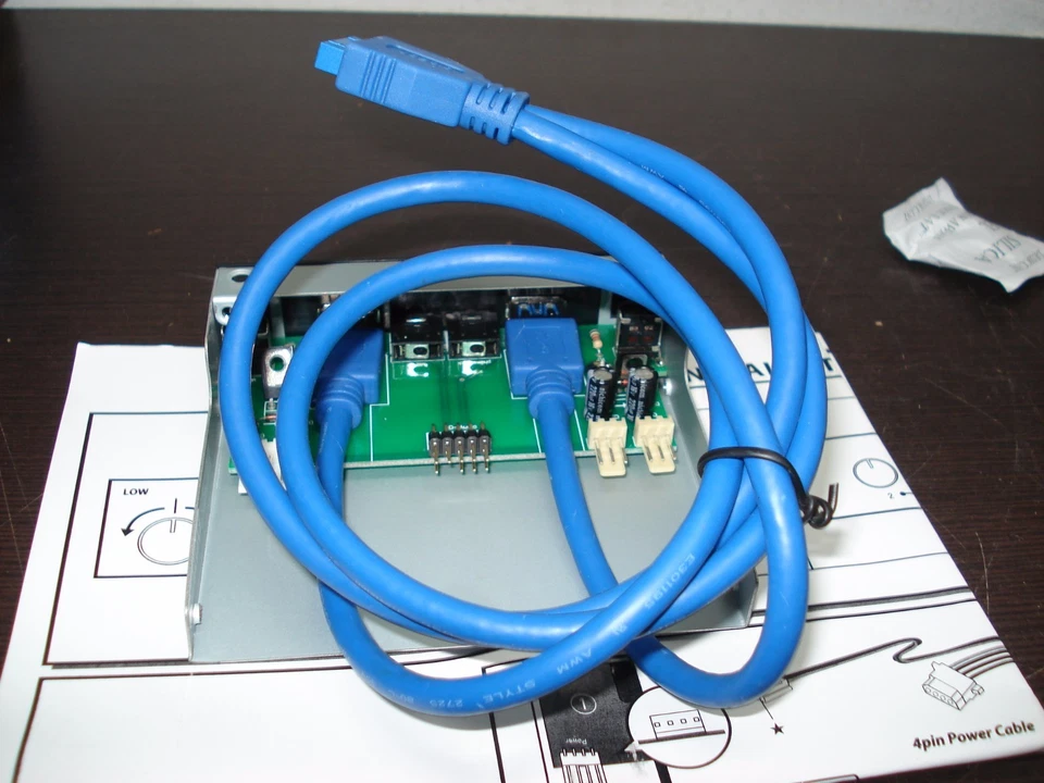 KST02-3.5 Scythe Kaze Station II 3.5" Panel multifunción - Negro Foto 4 de 4