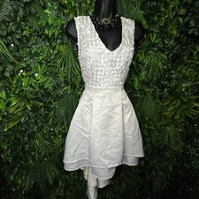 THE CLOTHING COMPANY Dress Women Medium White Fit Flare Hi Low Hem  0778