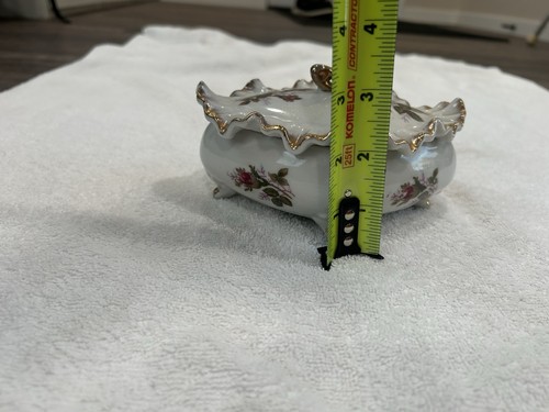 Vintage Trinket Box jewelry box hand painted roses white holder gold - Picture 4 of 8