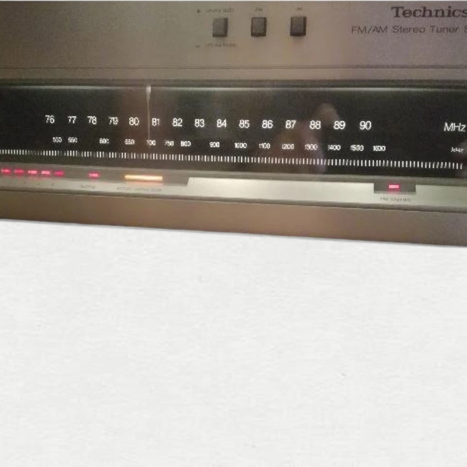 Technics SU-8044 Stereo Pre-main Amplifier Simple AnalogDigital Stereo L/R RCA - Immagine 2 di 4