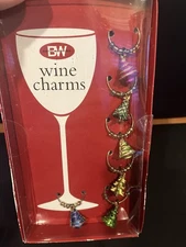 Boston Warehouse Wine Charms Markers Set Of 6.   Christmas Trees -New!