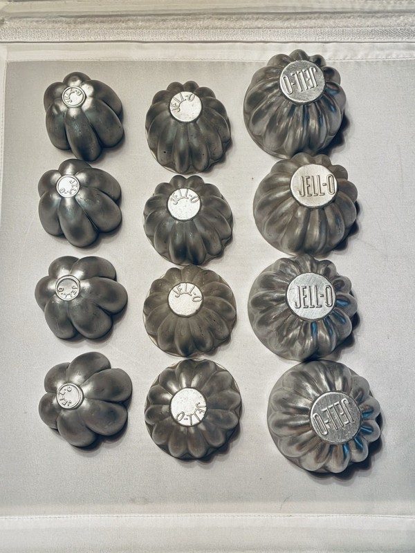 Vintage Set of 12 Individual Fluted Jello Aluminum Molds~Assorted Sizes