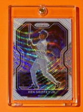 Ken Griffey Jr. RARE WHITE WAVE REFRACTOR PANINI PRIZM HOME RUN SWING - Mint!