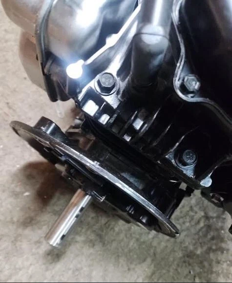 Briggs & Stratton Engine 09P702-0116-F1 550e Series 140cc 5.5 TORQ Vertical SHFT - Image 4 of 4