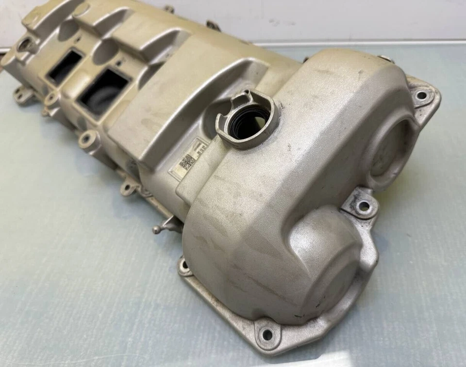 2012-2014 PORSCHE CAYENNE 4.8L LEFT DRIVER ENGINE CYLINDER HEAD W/ COVER OEM — 第 3/4 张图片
