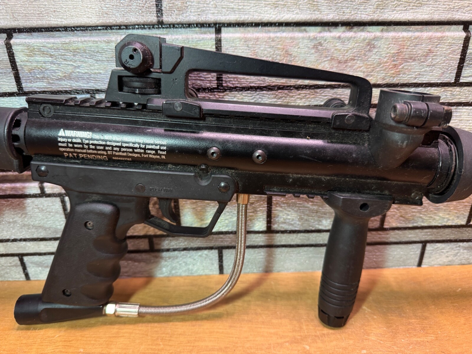 BT-4 Assault Paintball Marker Gun w/ Adjustable Stock & Carry Handle Tippmann