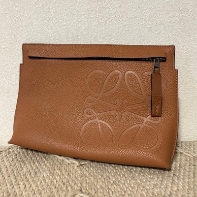 Excellent Condition LOEWE Leather Anagram T Pouch Clutch Bag Brown