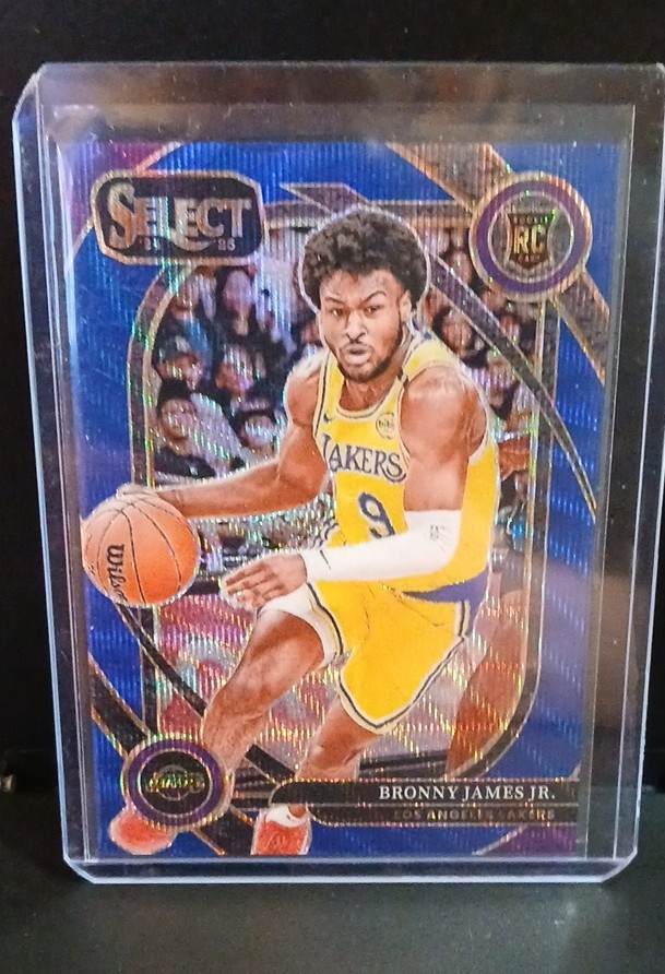2024-25 Panini Select - Courtside Bronny James #290 Blue Wave Prizm /75 (RC)