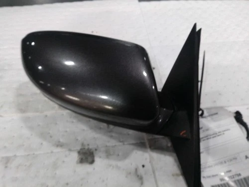 Used Right Door Mirror fits: 2015 Chrysler 300 Power heated painted housing w/o
