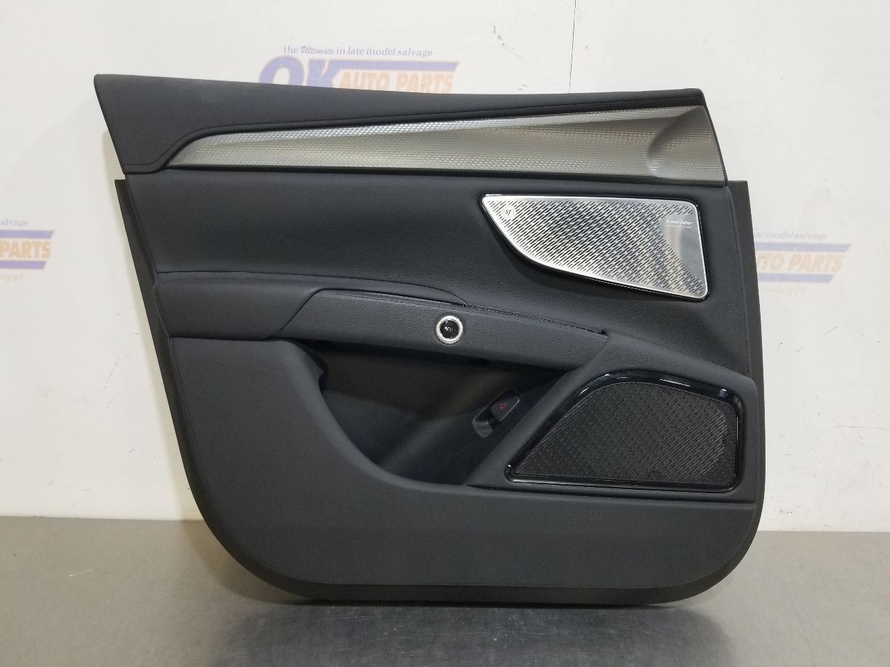 23 2023 MASERATI GRECALE DOOR TRIM PANEL FRONT LEFT DRIVER BLACK 
