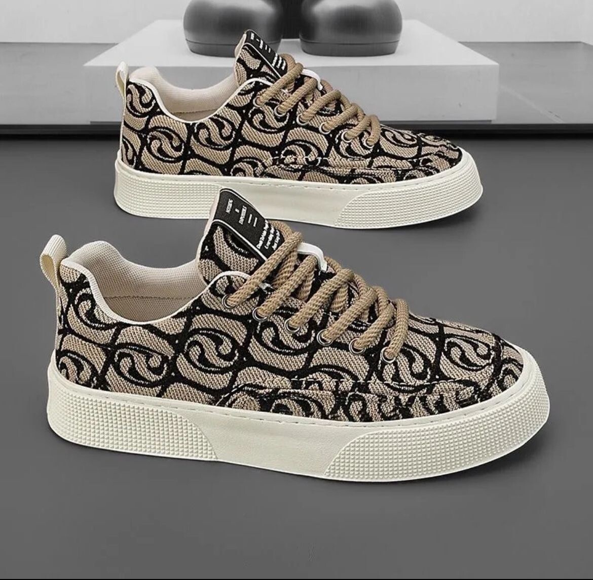 sneakers men-image