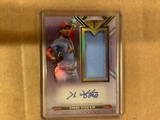 2021 Topps Triple Threads Autographed Single Relic Amethyst Kwang-Hyun Kim 18/75