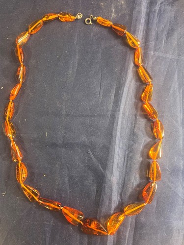 Vintage Amber Necklace #828 18 Grams