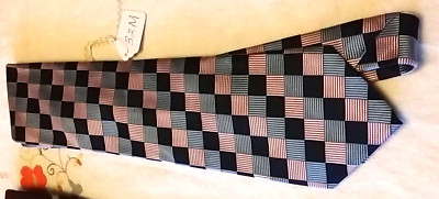 100% Silk Drakes Tie NWOT