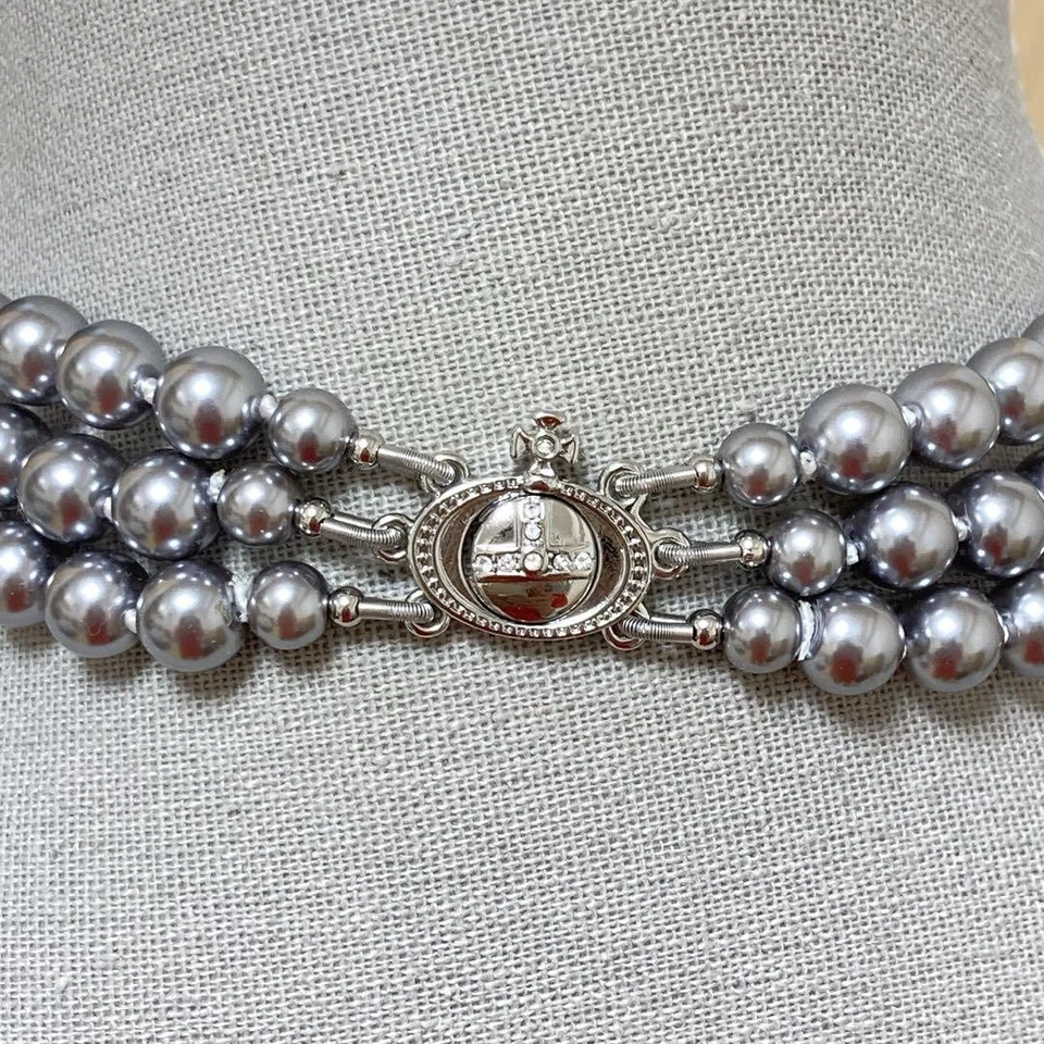 Vivienne Westwood Necklace Broken Pearl Gray Pearl drawstring - Image 2 of 4