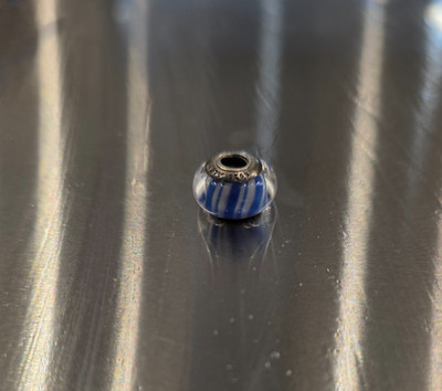 PANDORA Blue Candy Stripes Blue Murano Glass
