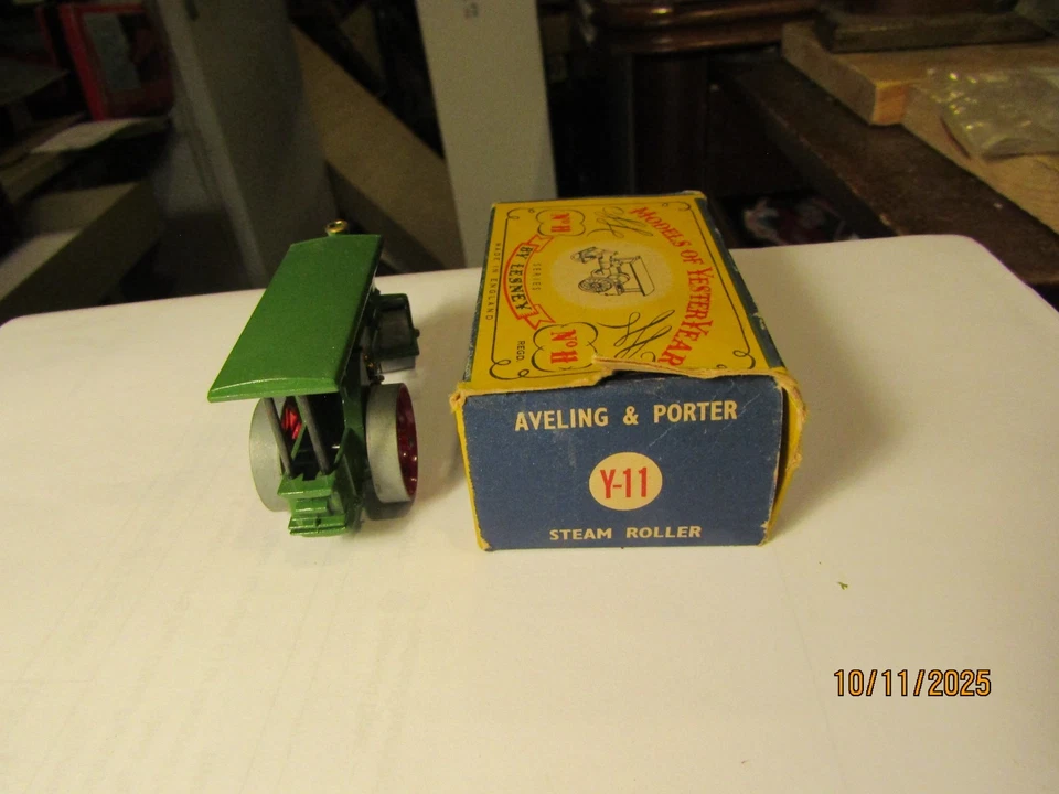 Vintage Lesney Models of Yesterday No 11 Y-11 Aveling & Power Steam Roller NIB - Image 4 of 4