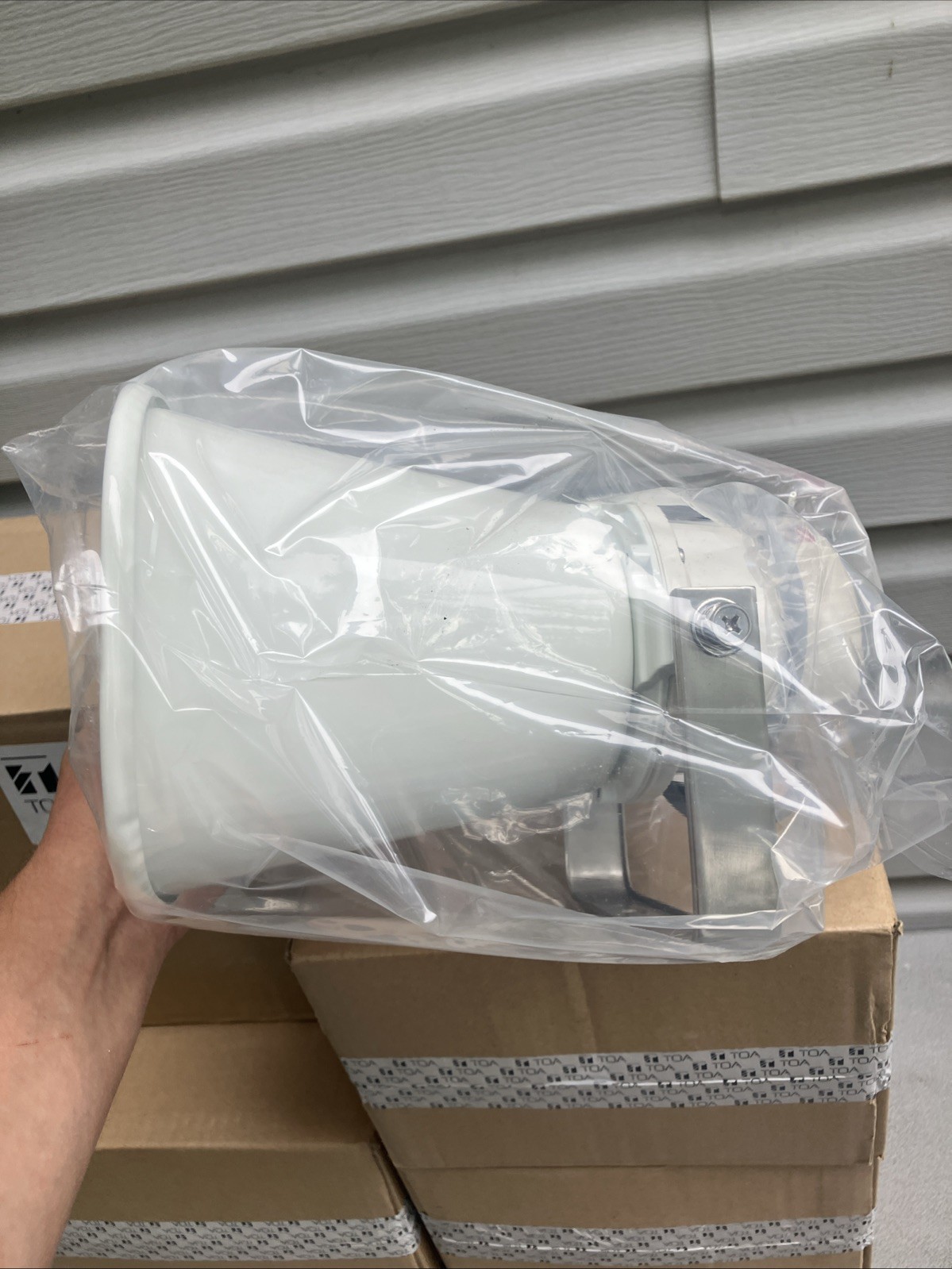 Lot Of 4 Nib Toa SC-615T Horn Speakers