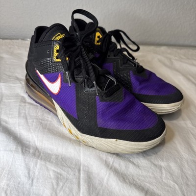 Nike Shoes Lebron Size 5.5 CV7562-003, 1122