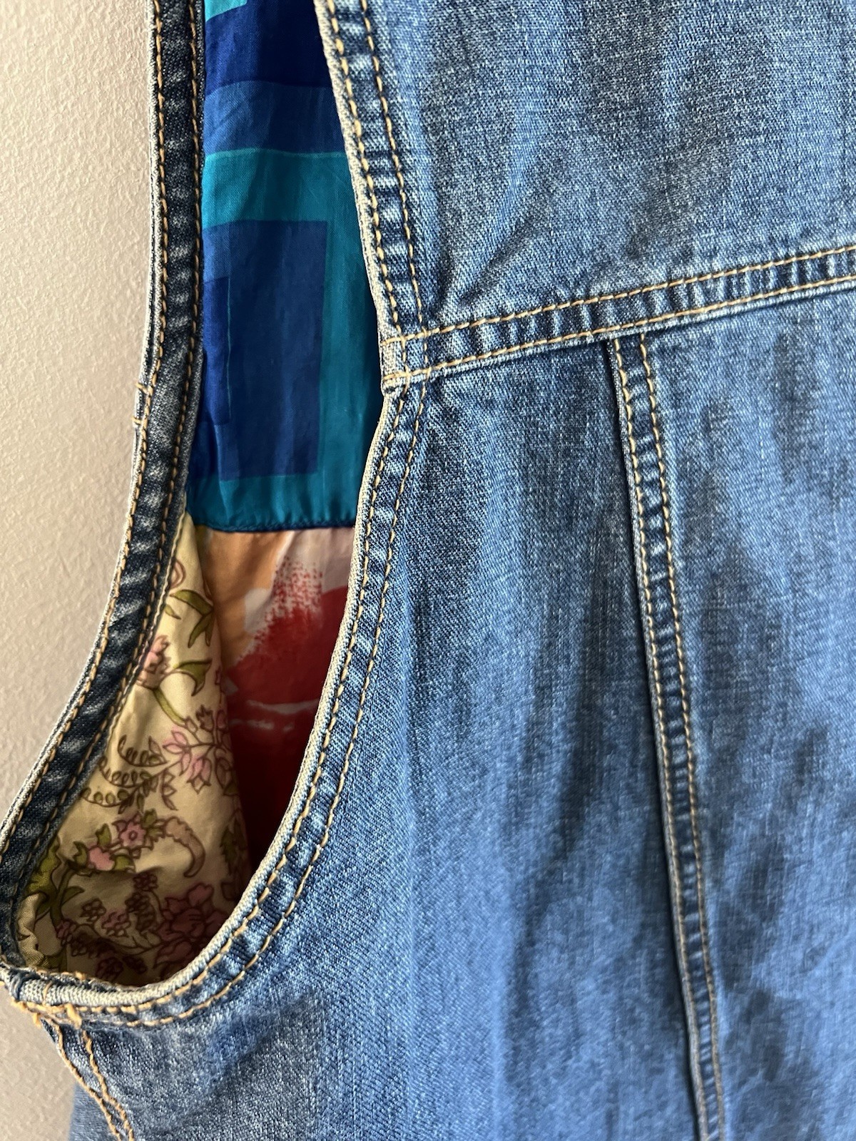 Chico’s Design Patchwork Silk Lined Sleeveless De… - image 3