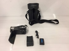 Sony Handycam HDR-CX560V 12.3MP HD AVCHD Camcorder Exmor R GPS w/ Case Charger