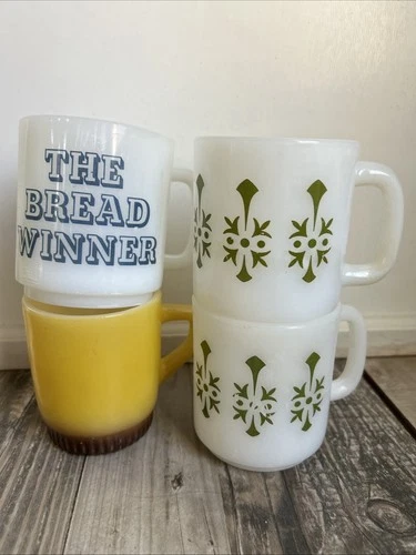 VTG Milk Glass Fire King Mug Lot Of 4