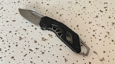 1230 Kershaw Diode Plain Blade Linerlock Folding Pocket Knife Black Handle- - -