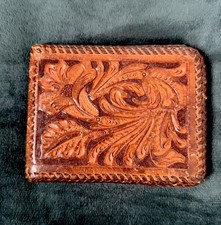 70  s Vintage Style Hand Tooled Genuine Leather Wallet with Embossed Floral
