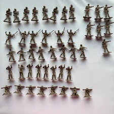 45 Greenbrier International Army Men Figures Brown Plastic 1”-1-3/4” EUC