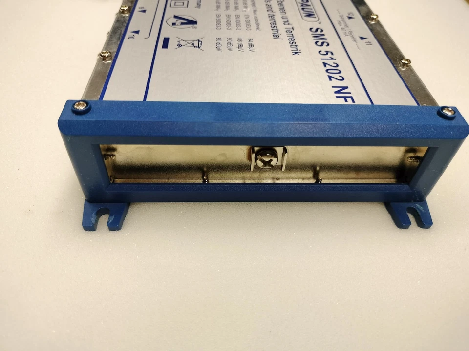 SPAUN SMS 51202 NF Multiswitch per LNB quadro DVB-S2 e antenna terrestre DVB-T - Immagine 4 di 4