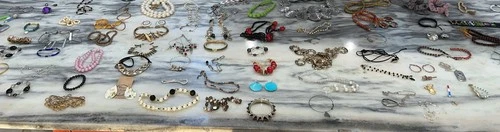 100+ LARGE VINTAGE Y2K JUNK DRAWER JEWELRY LOT ESTATE COSTUME Silver WEARABLE