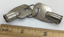 Matching Pair ACE Chicago Lock Vending Machine Keys Soda Coke Coca-Cola? KW459