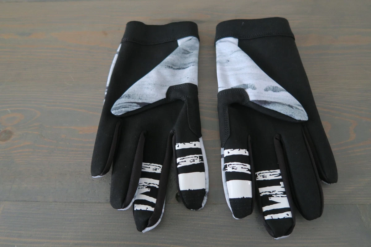 Animoz Wild SBT Men's Large Mountian Bike Gloves White Black Fade