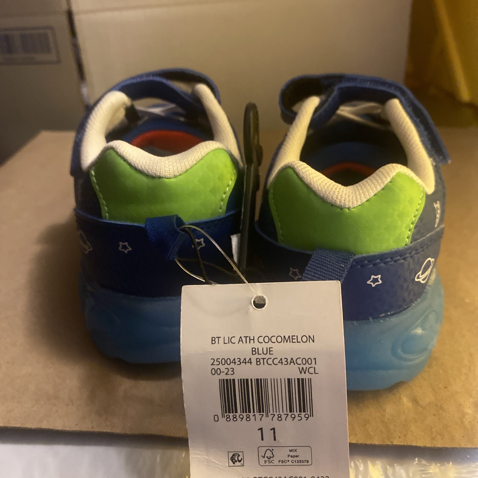 Cocomelon Toddler Boys SIZE 11 Blue Light Up Athletic Sneakers image 4