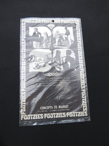 VINTAGE 1970'S FOOTZIES FOOT STICKER NOS SEALED PACK OF 2 RARE PINK - Bild 2 von 2
