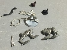 A22654 WARHAMMER 40K FANTASY CHAOS DAEMONS METAL BITS LOT CLIPPED GW
