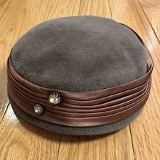 Vintage 50s Fur Pillbox Hat Peachbloom Velour Imported Fur Diana Exclusives Gray