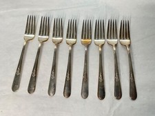 Lot of 8 Holmes and Edwards Youth Pattern Floral Dinner Forks 7.5 Inch IS