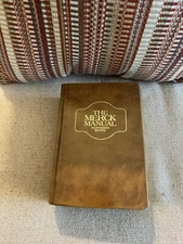 Vintage THE MERCK MANUAL Fourteenth Edition (1982) Merck & Co Rahway, NJ