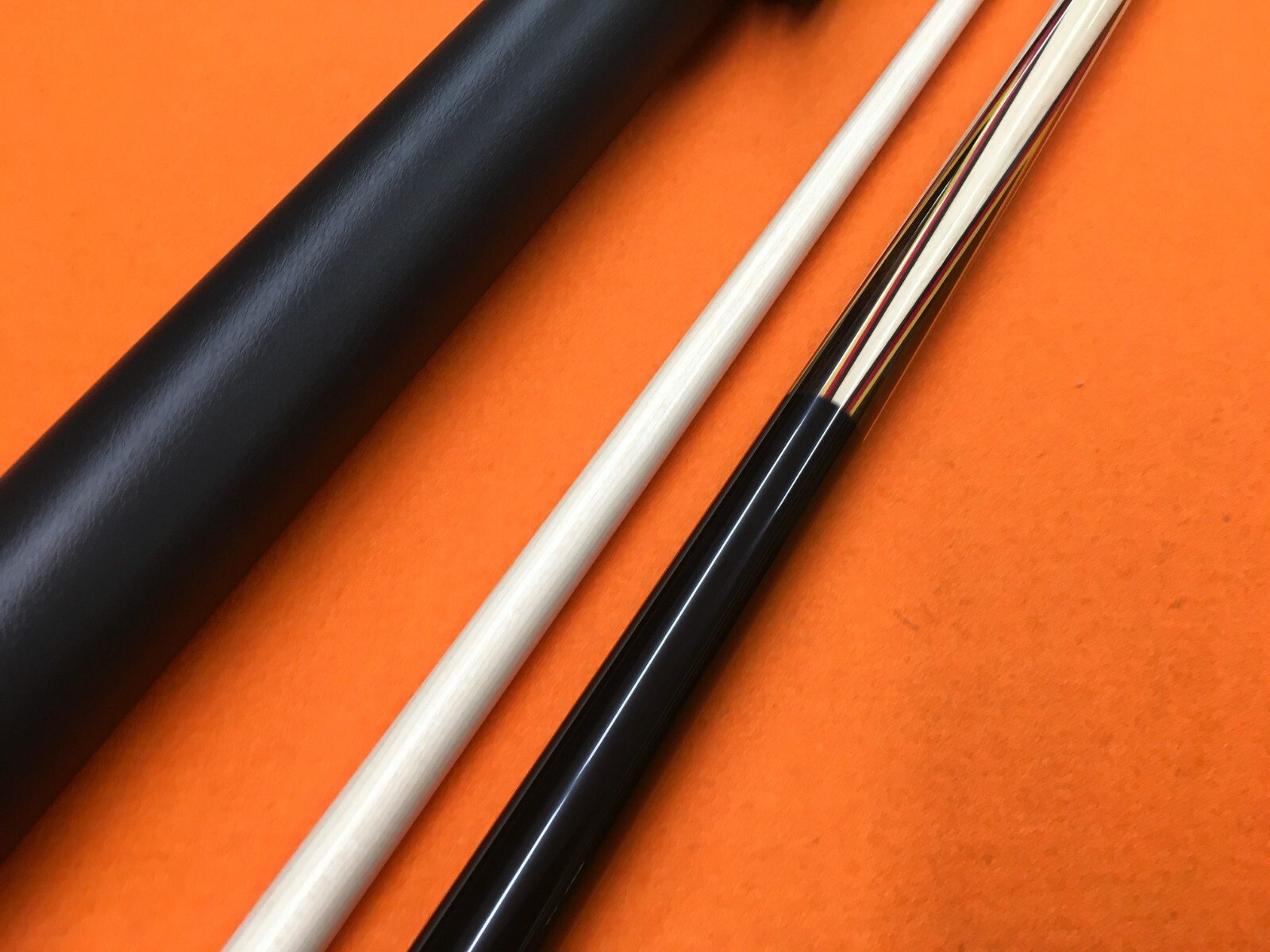 HANBAT CAROM CUE 55 WITH CASE ( 12.5 mm. ) ** TO PLAY 3 CUSHION