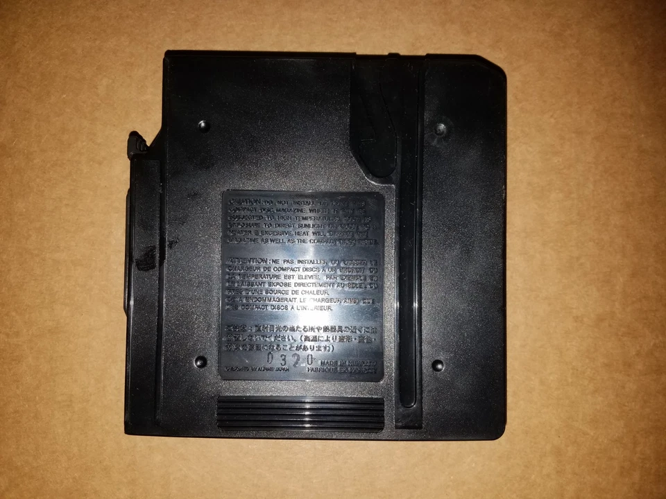 1997-2006 JAGUAR XJR XJ8 XK8 XKR VANDEN PLAS X100 6 DISC CD CHANGER AUDIO PLAYER - Image 4 of 4