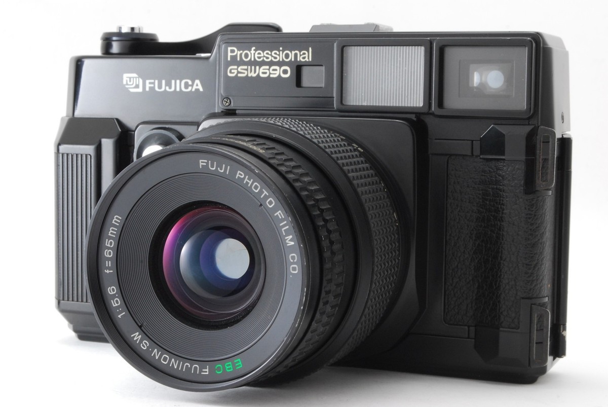 Near Mint+++] Fujica Fujifilm Fuji GSW690 Medium Format Film