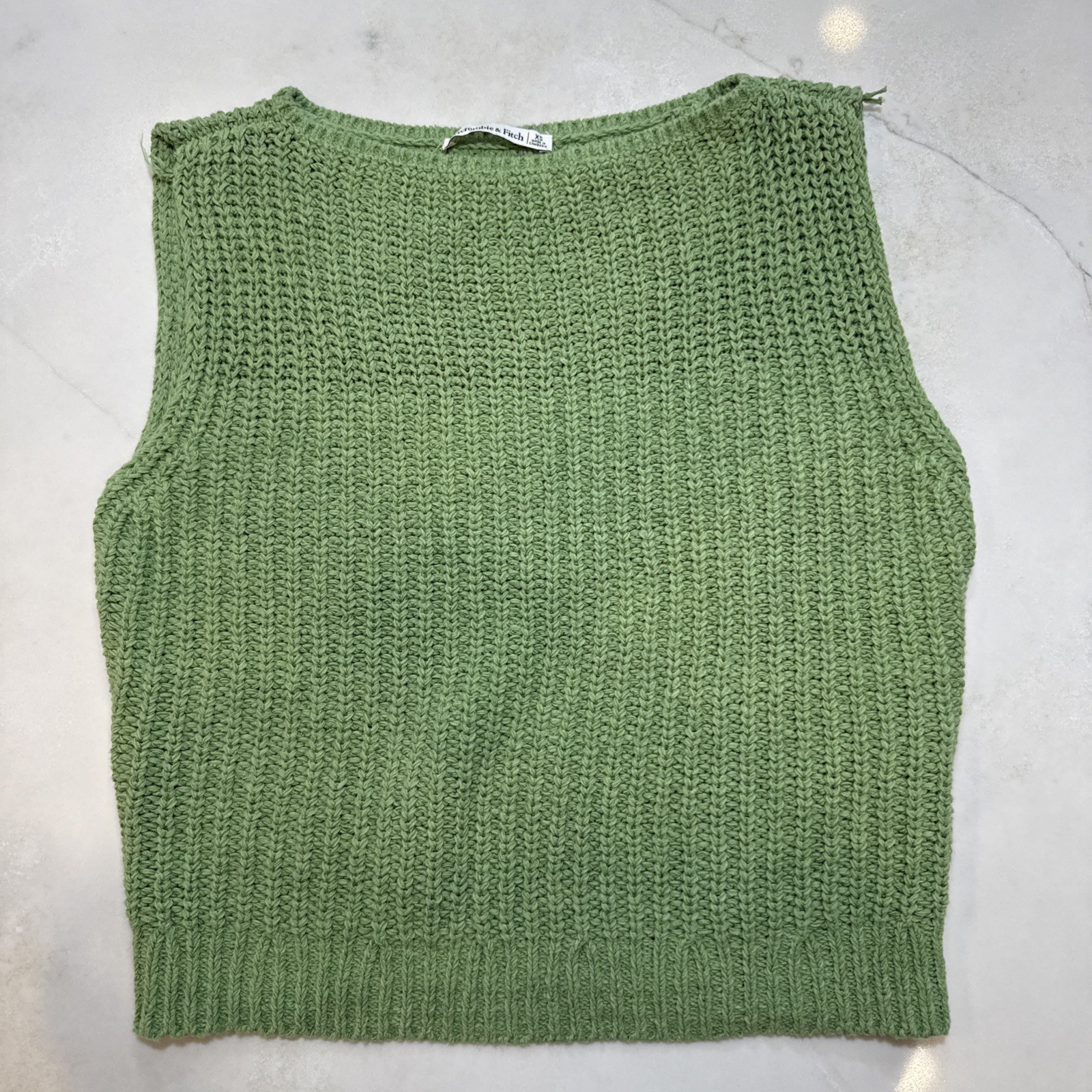 Abercrombie & Fitch Women’s Sweater Vest Sage Green Chunky Knit Tank XS
