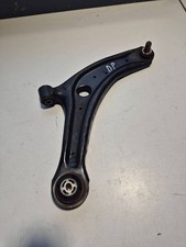 Triangle de suspension Ford FIESTA