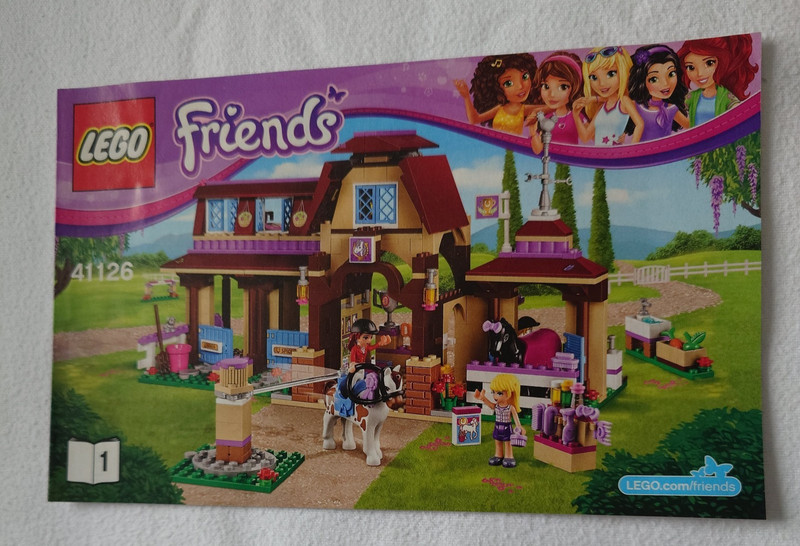 LEGO Friends - Heartlake Riding Club 41126 New Without Box