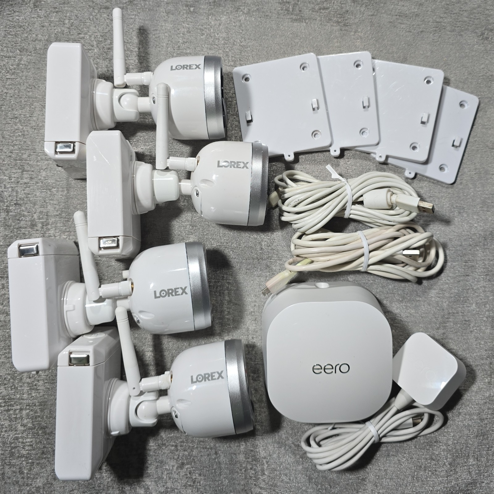 W/ Batteries + Eero 6 Router