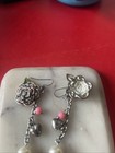 Victorian Dangle Drop Earrings Silvertone With Pink Accent Roses  — photo 3
