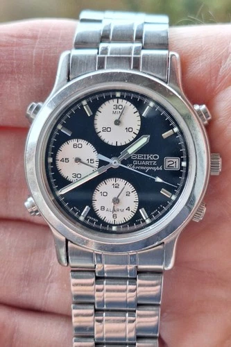 Vintage Seiko Men's Chronograph Alarm Wristwatch. New Battery Fitted. Boxed.