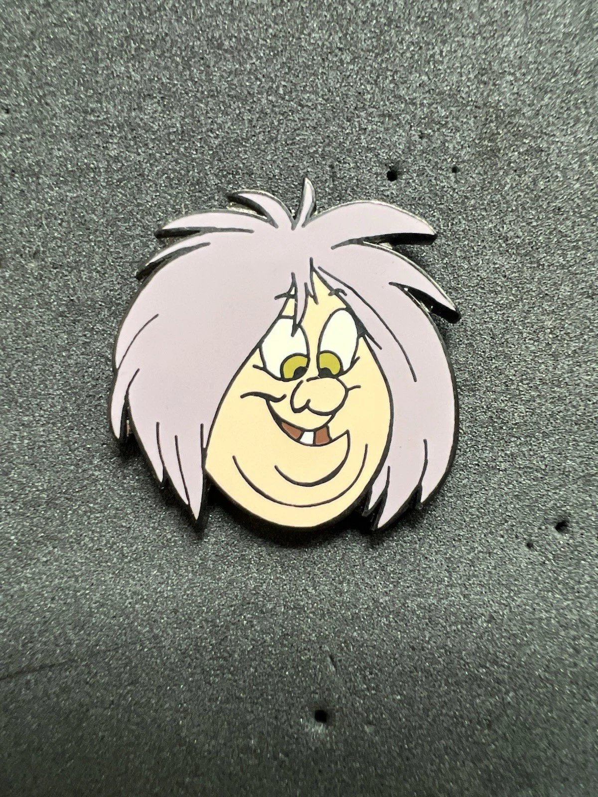 Disney Pin - Disney Catalog Villains Lanyard - Sword In The Stone Madam Mim