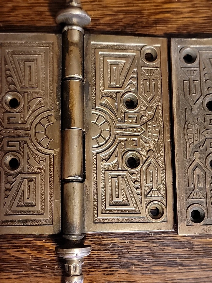 SET #3 RECLAIMED PAIR R&E VICTORIAN EASTLAKE BRASS 5"x5" STEEPLE TIP DOOR HINGES - Image 4 of 4